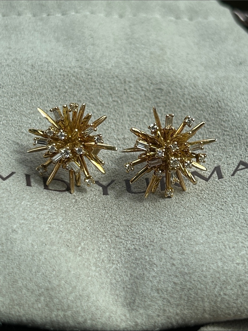David Yurman Gold Starburst Diamond Accent Stud Earrings - Picture 5 of 5